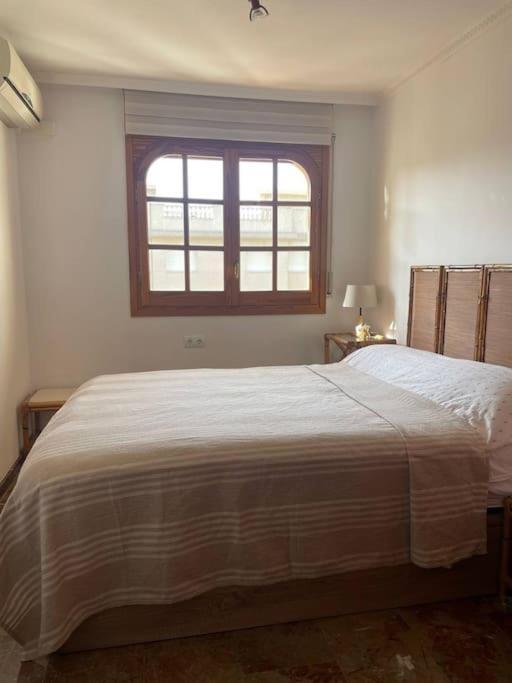Cal Salmare Seafront Apartment With Rooftop Terrace And Pool Calafell Bagian luar foto