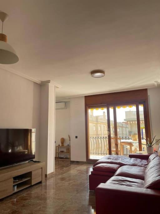 Cal Salmare Seafront Apartment With Rooftop Terrace And Pool Calafell Bagian luar foto